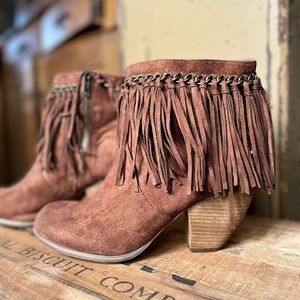 Ankle High-Heel Fringe Boots